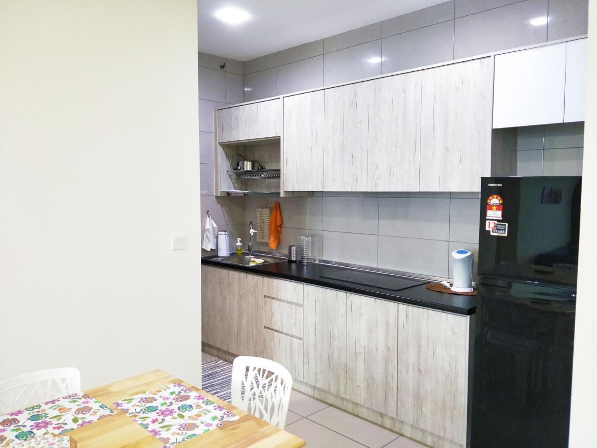 Netflix# Conezion Ioi Resort City By Salaam Suites Putrajaya Exterior photo